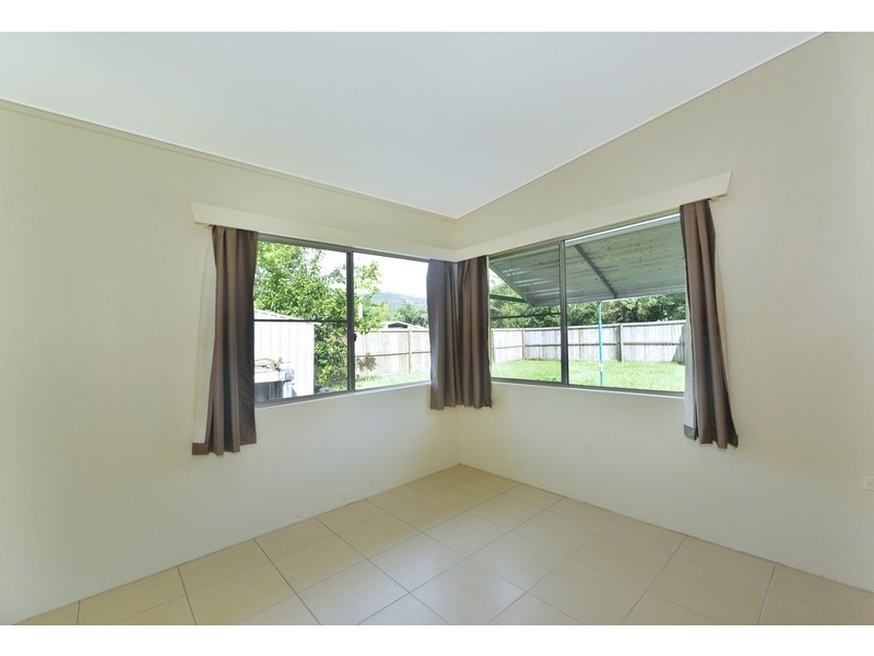 14 Esplanade, Wonga QLD 4873