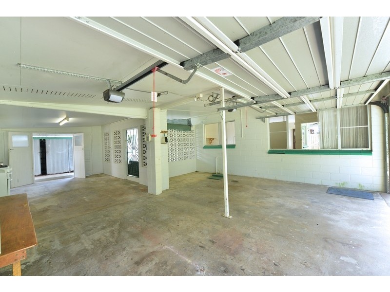 14 Esplanade, Wonga QLD 4873