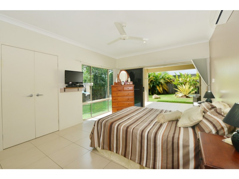 1 Bayil Drive, Cooya Beach QLD 4873