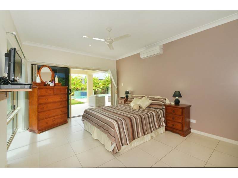 1 Bayil Drive, Cooya Beach QLD 4873