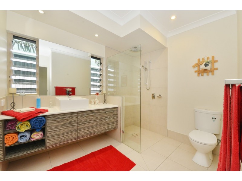 1 Bayil Drive, Cooya Beach QLD 4873