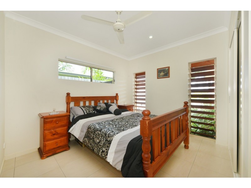 1 Bayil Drive, Cooya Beach QLD 4873