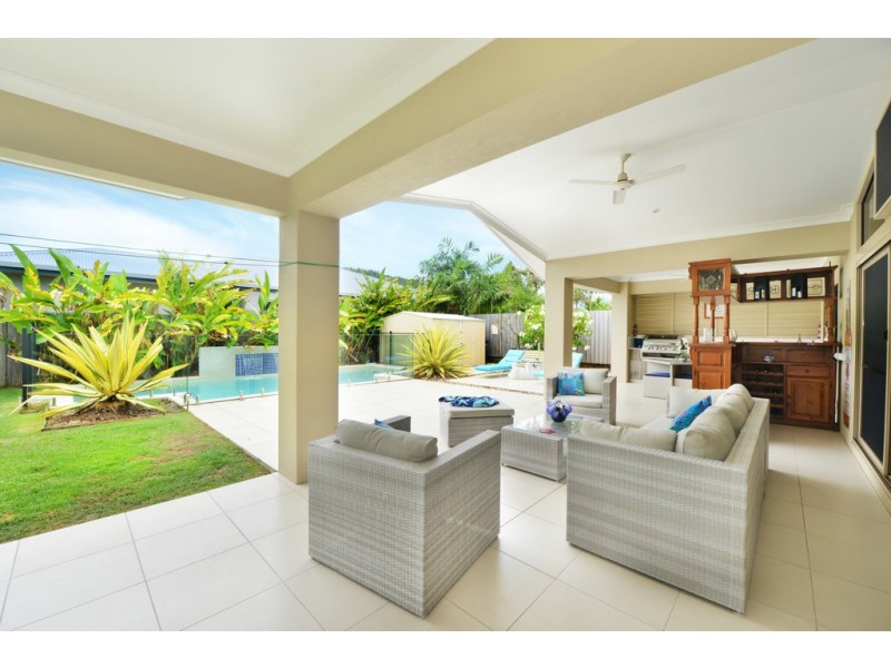 1 Bayil Drive, Cooya Beach QLD 4873