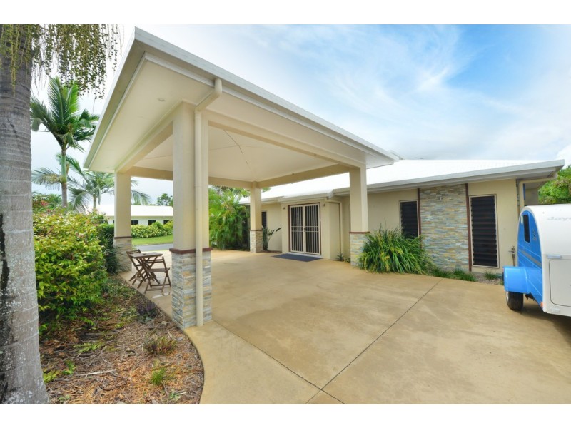 1 Bayil Drive, Cooya Beach QLD 4873