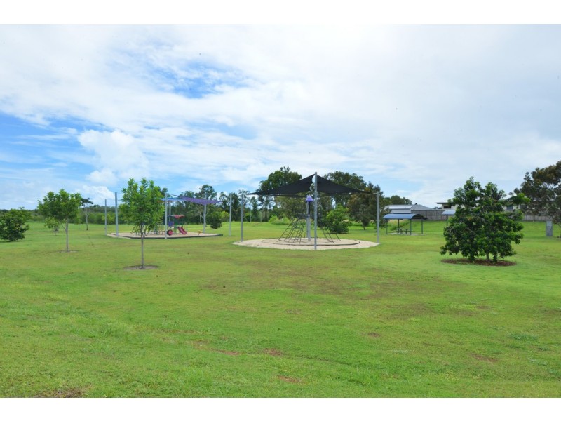 1 Bayil Drive, Cooya Beach QLD 4873