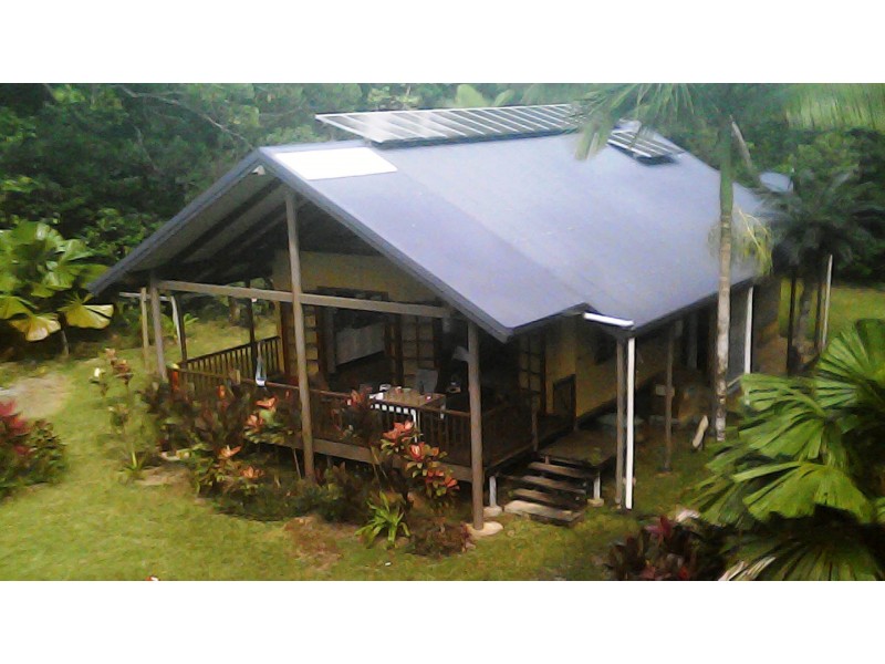 180 Silky Oak Road COW BAY, Daintree QLD 4873