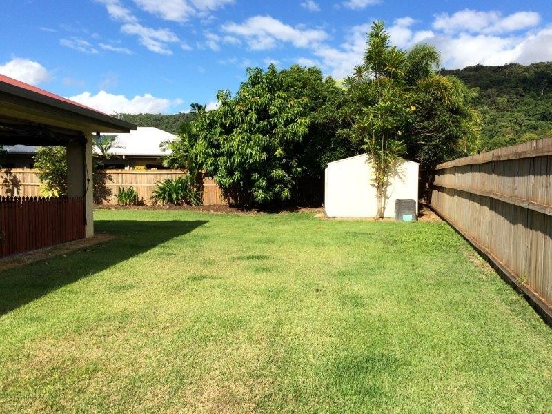 12 Satinash Street, Mossman QLD 4873