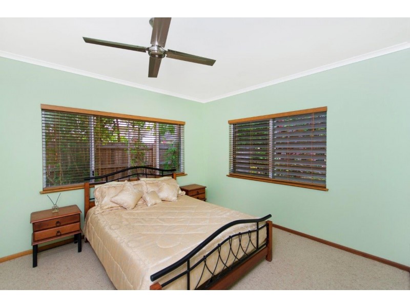 1/12 Limpet Avenue, Port Douglas QLD 4877