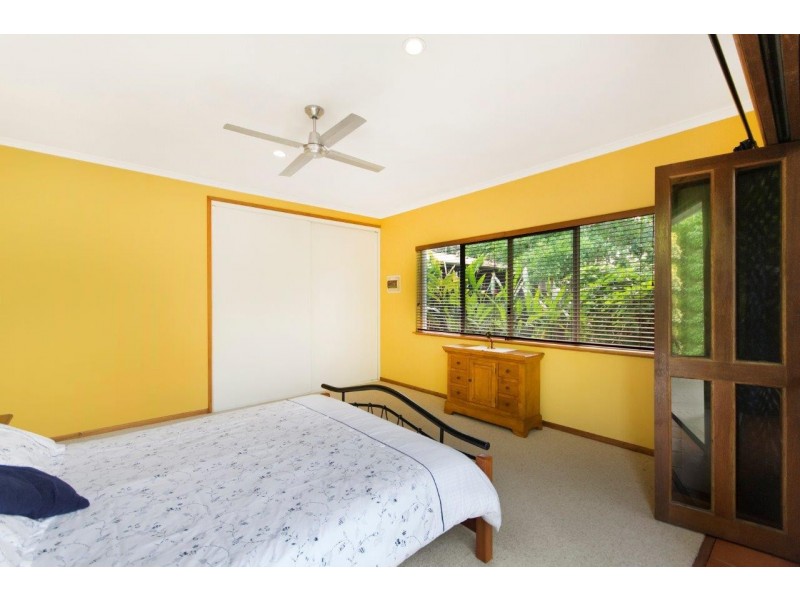 1/12 Limpet Avenue, Port Douglas QLD 4877