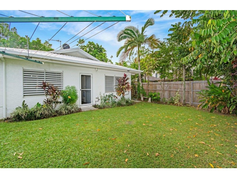 1/12 Limpet Avenue, Port Douglas QLD 4877