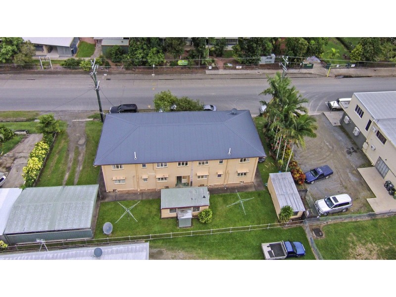 6 William Street, Mossman QLD 4873