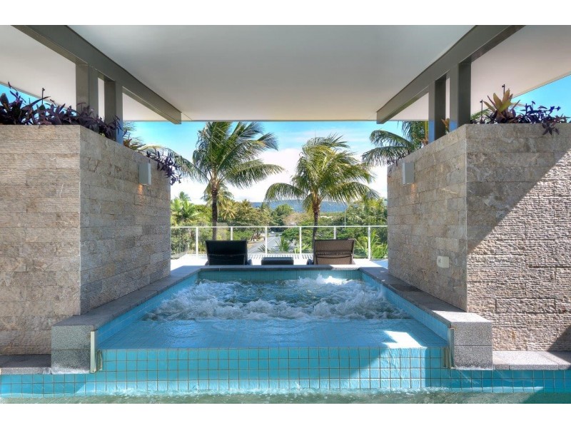 207/56 Macrossan Street (Coconut Grove), Port Douglas QLD 4877