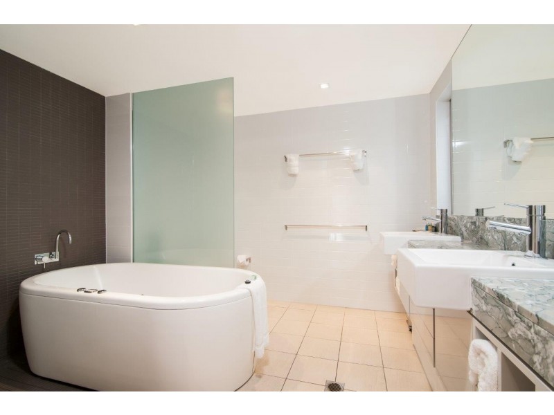 207/56 Macrossan Street (Coconut Grove), Port Douglas QLD 4877