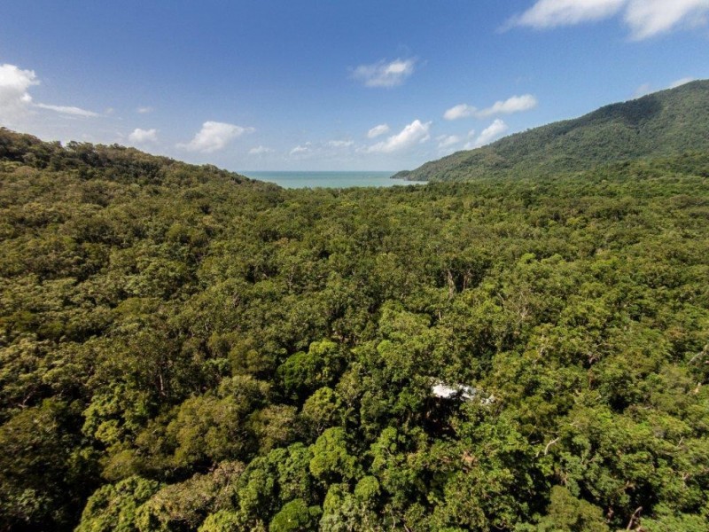 200 (75R) Cedar Road COW BAY, Daintree QLD 4873