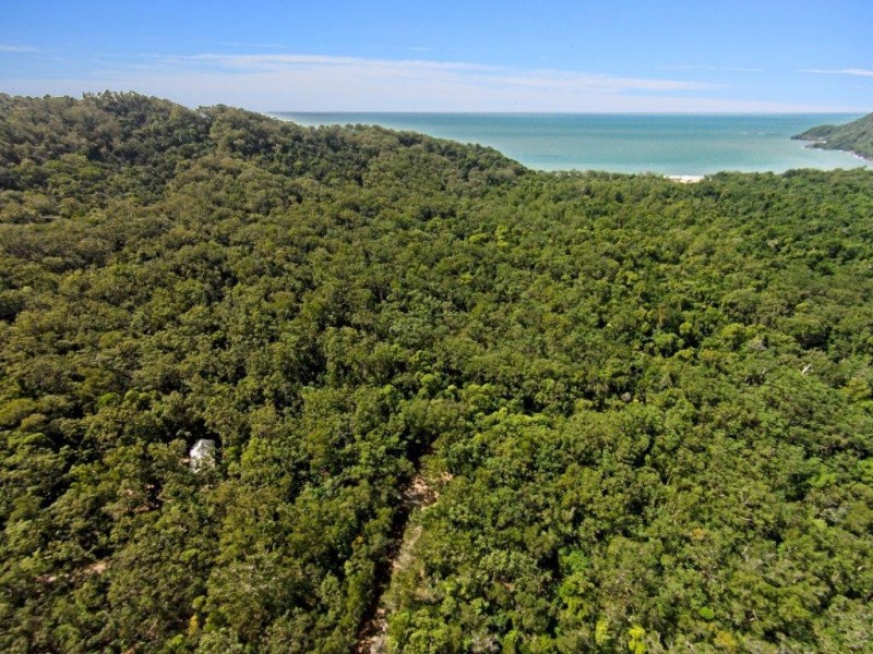 200 (75R) Cedar Road COW BAY, Daintree QLD 4873