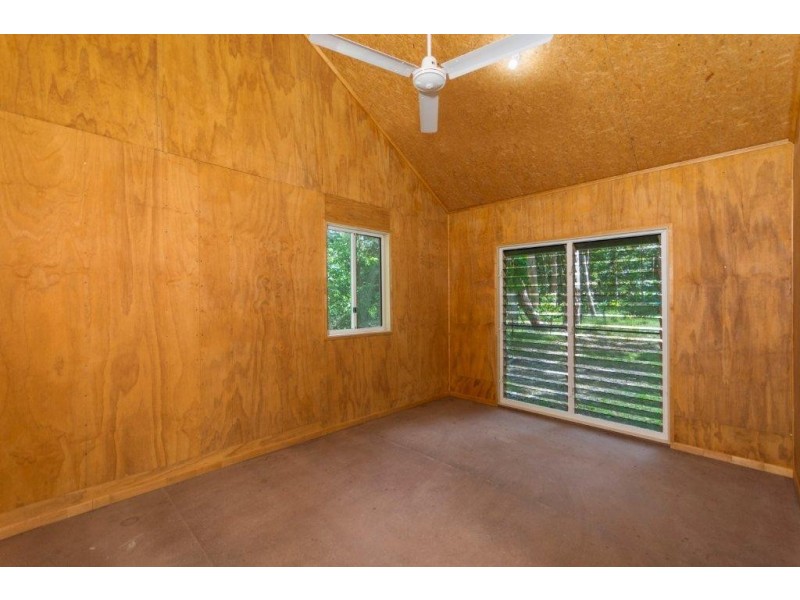 200 (75R) Cedar Road COW BAY, Daintree QLD 4873