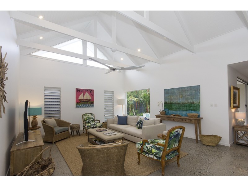 11 Craven Close (Port Beach Houses), Port Douglas QLD 4877