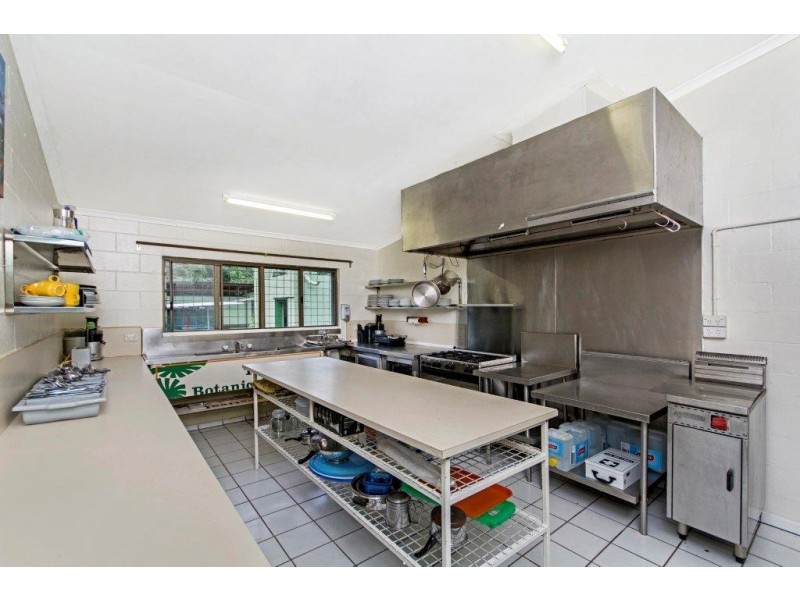 80 Cape Tribulation Road, Daintree QLD 4873