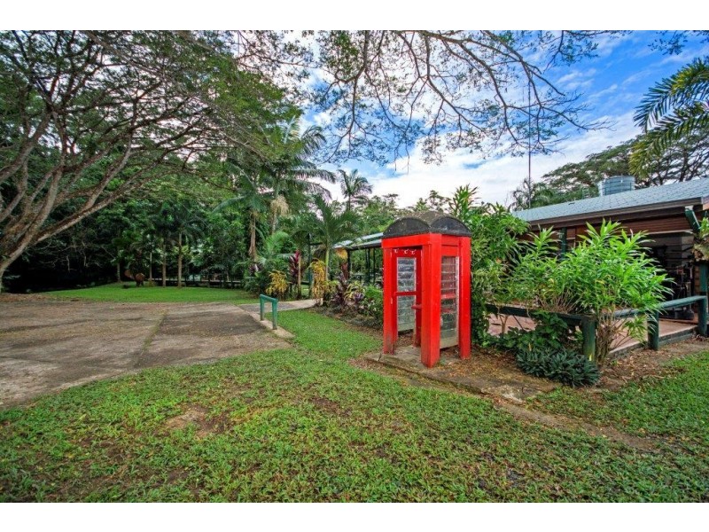 80 Cape Tribulation Road, Daintree QLD 4873