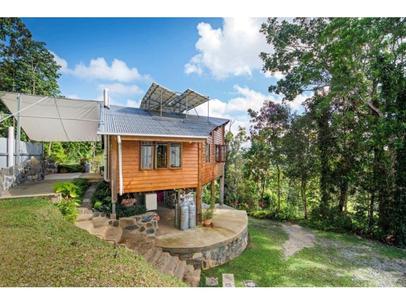 43 Spurwood Road COW BAY, Daintree QLD 4873