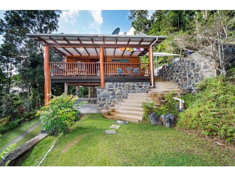 43 Spurwood Road COW BAY, Daintree QLD 4873