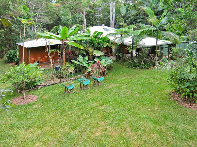 45 McLean Bridge Rd, Julatten QLD 4871