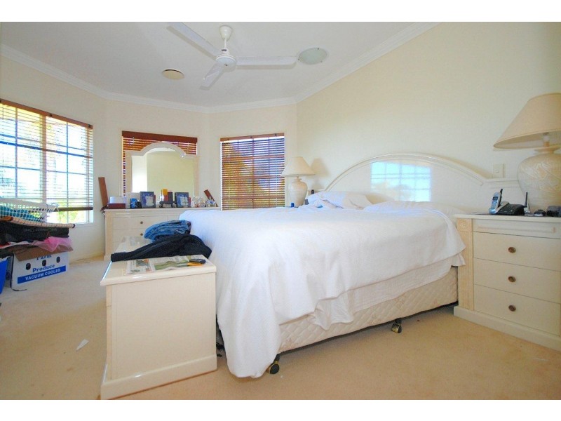 11 Hibiscus Court, Rocky Point QLD 4873