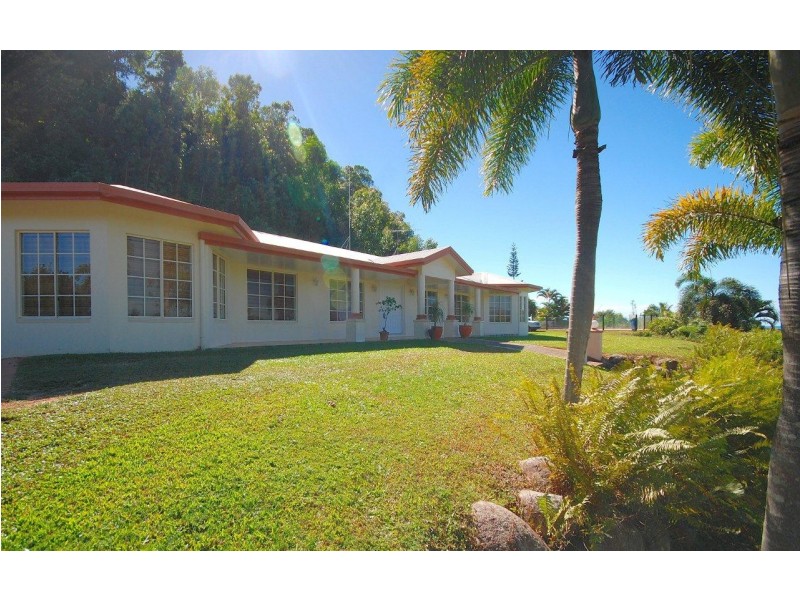 11 Hibiscus Court, Rocky Point QLD 4873