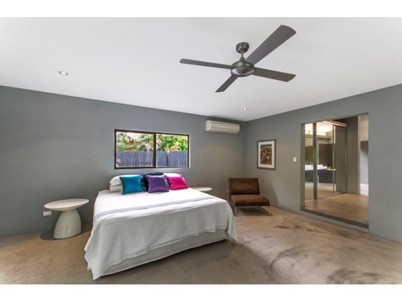 34 Sorrento Crescent, Port Douglas QLD 4877