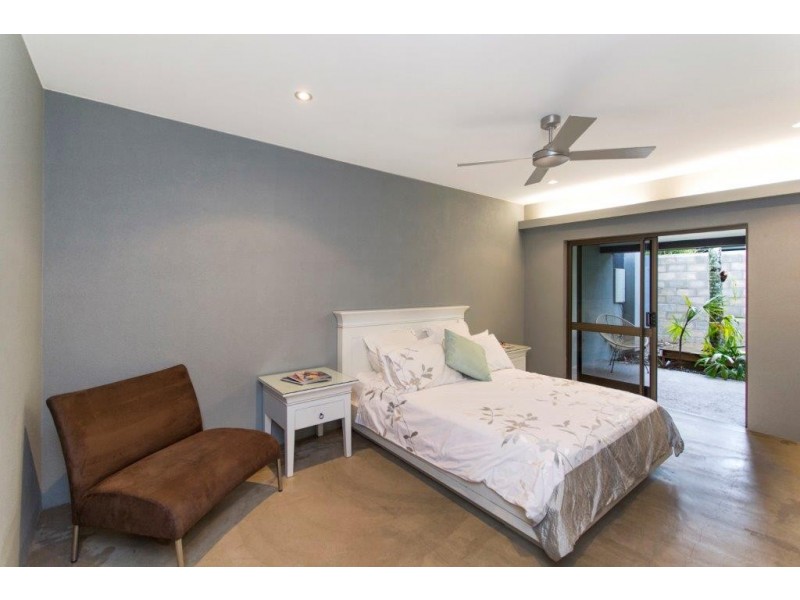 34 Sorrento Crescent, Port Douglas QLD 4877