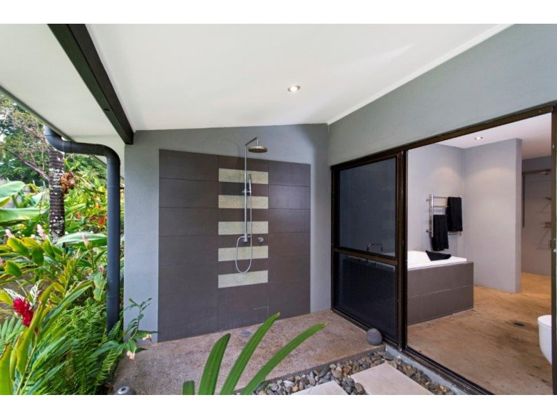 34 Sorrento Crescent, Port Douglas QLD 4877