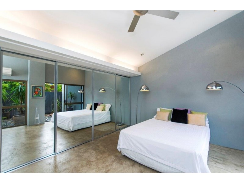 34 Sorrento Crescent, Port Douglas QLD 4877