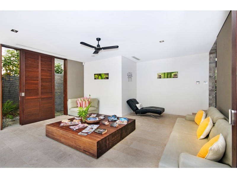 31 Beachfront Mirage, Port Douglas QLD 4877