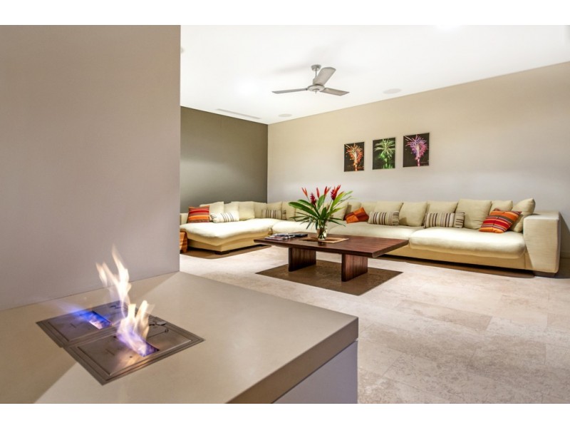 31 Beachfront Mirage, Port Douglas QLD 4877