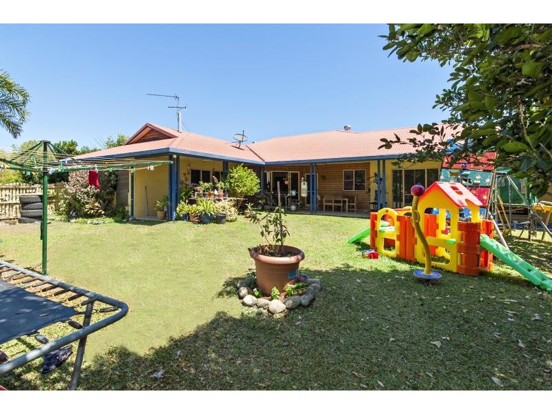 6 Billfish Close, Wonga QLD 4873