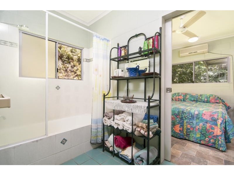 114 Kahana Road, Whyanbeel QLD 4873