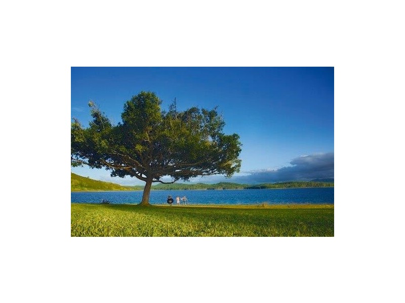 604 Malcolm Rd, Lake Tinaroo QLD 4872