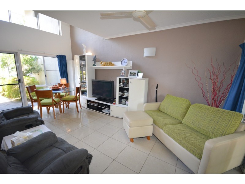 120/121-137 Port Douglas Rd (Reef Resort), Port Douglas QLD 4877