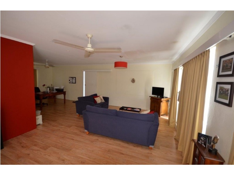 79 Alchera Drive, Mossman QLD 4873