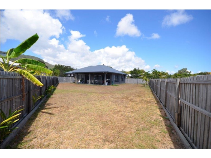 14 Dulku Close, Port Douglas QLD 4877