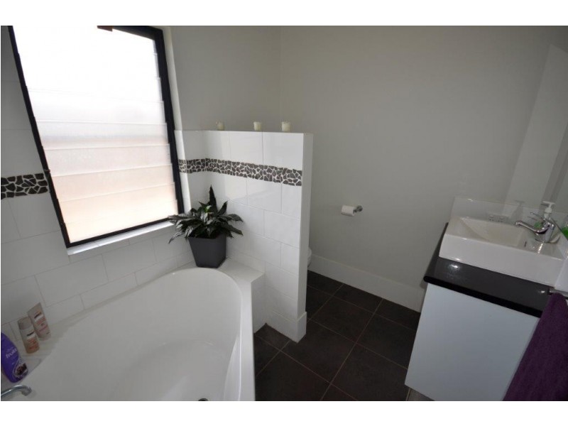 14 Dulku Close, Port Douglas QLD 4877