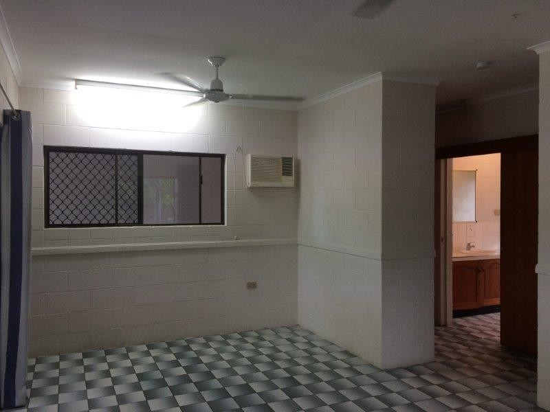 1/10 Cooya Beach Road, Cooya Beach QLD 4873