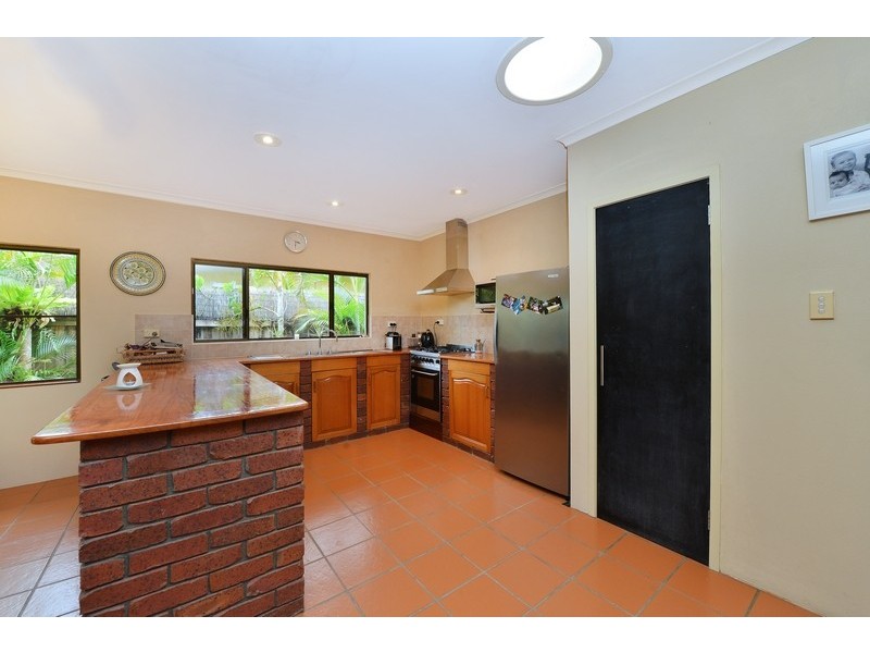 13 Thooleer Close, Cooya Beach QLD 4873