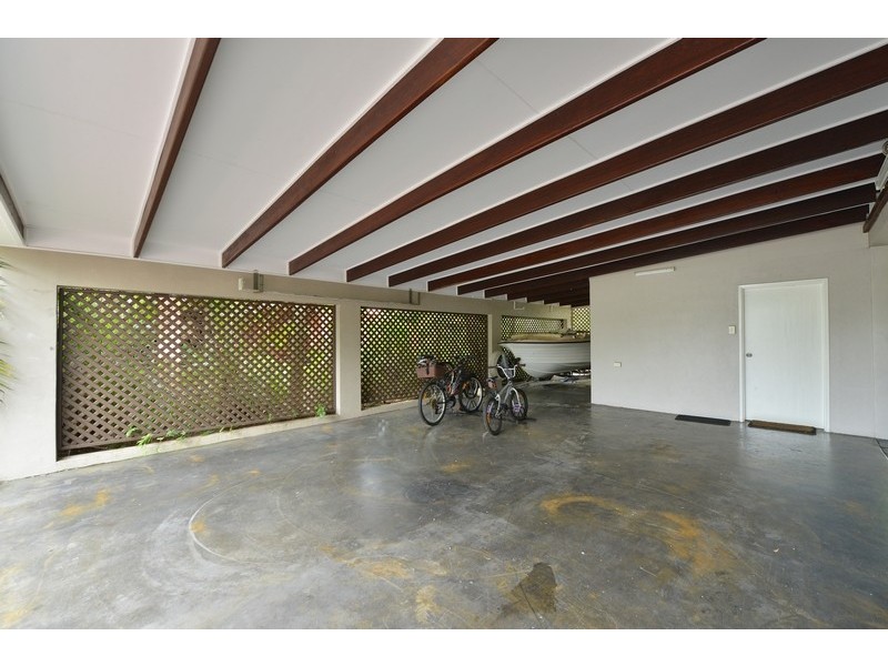 13 Thooleer Close, Cooya Beach QLD 4873