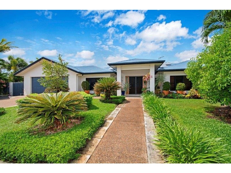 2 Lorikeet Close, Port Douglas QLD 4877