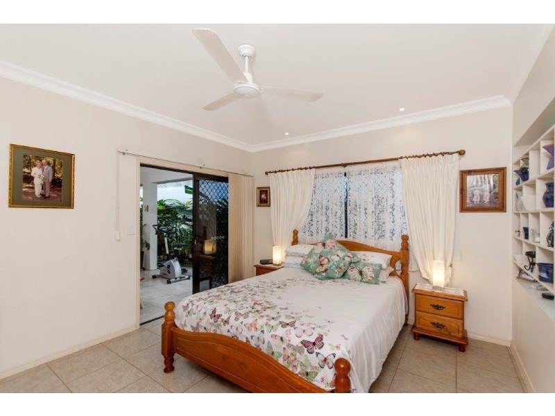 2 Lorikeet Close, Port Douglas QLD 4877