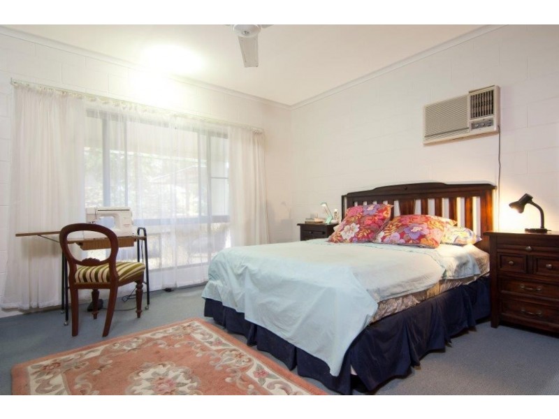 2/14 Triton Crescent, Port Douglas QLD 4877