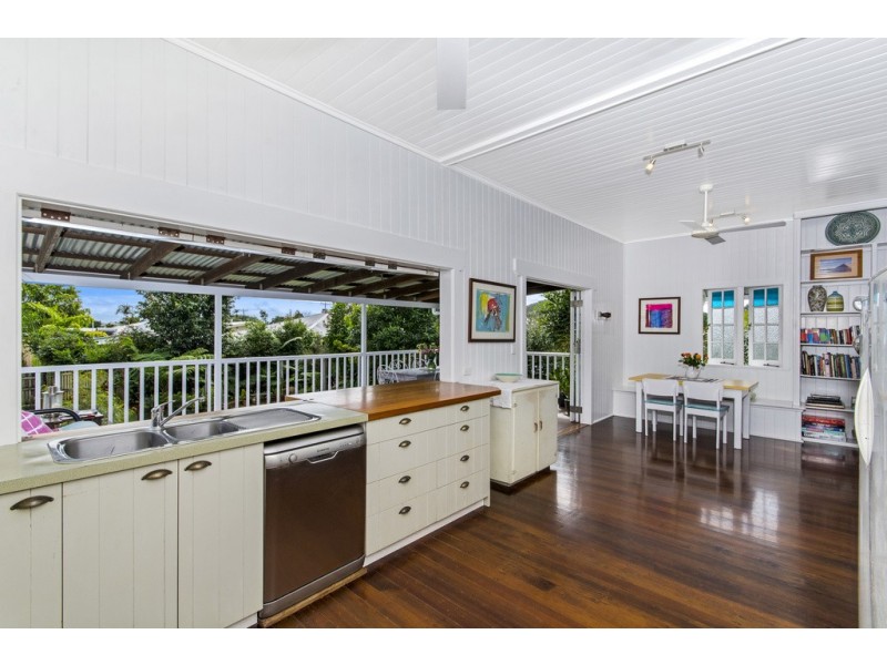19 Johnston Road, Mossman QLD 4873