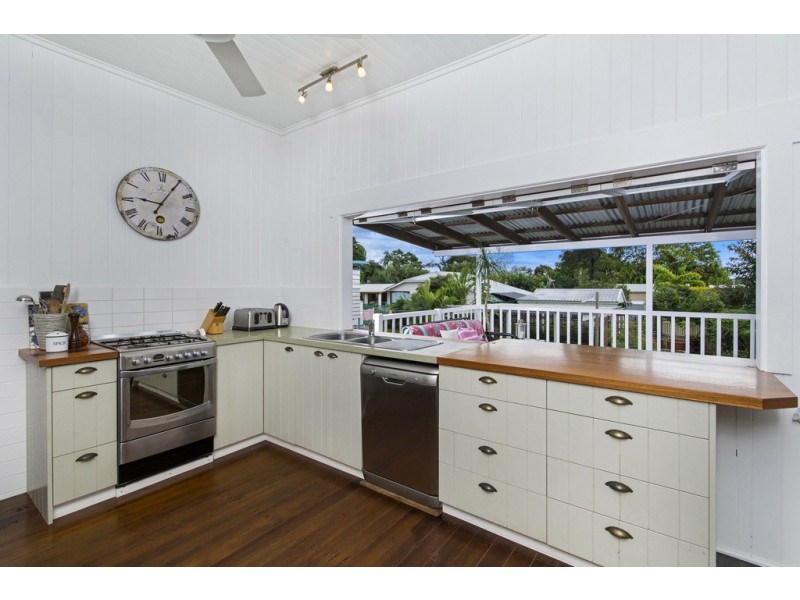 19 Johnston Road, Mossman QLD 4873
