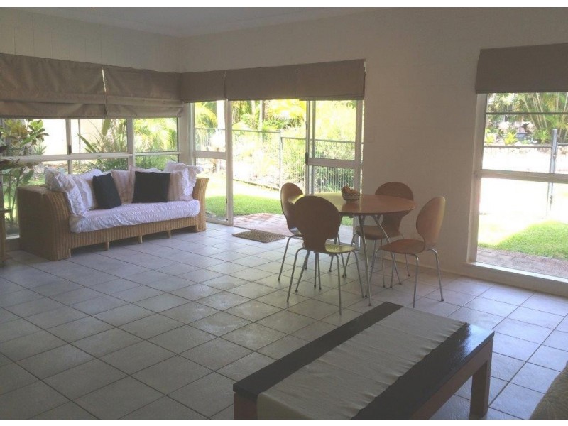 2/9 Morning Close, Port Douglas QLD 4877